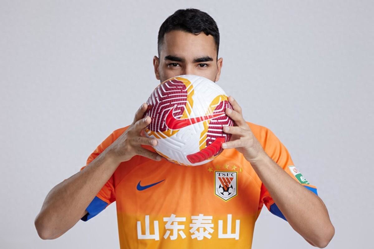 关于加时末段山东泰山调整名单以备中超,复出首秀环节打磨,底气十足,轮换策略成焦点的信息 关于加时末段山东泰山调整名单以备中超,复出首秀环节打磨,底气十足,轮换策略成焦点的信息