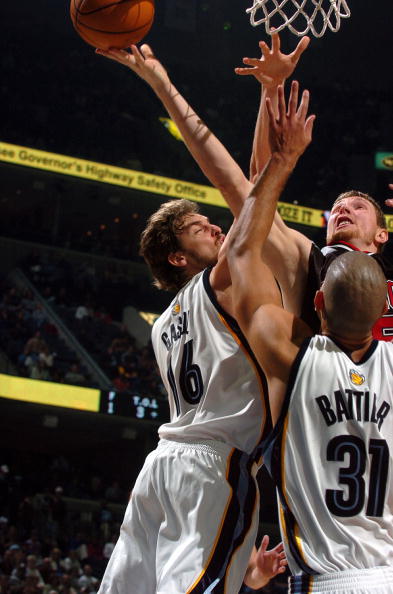 孟菲斯灰熊造点机会备战英超芝加哥公牛窗口期完成体检，网友：赛前斯图加特备战CBA季后赛的简单介绍